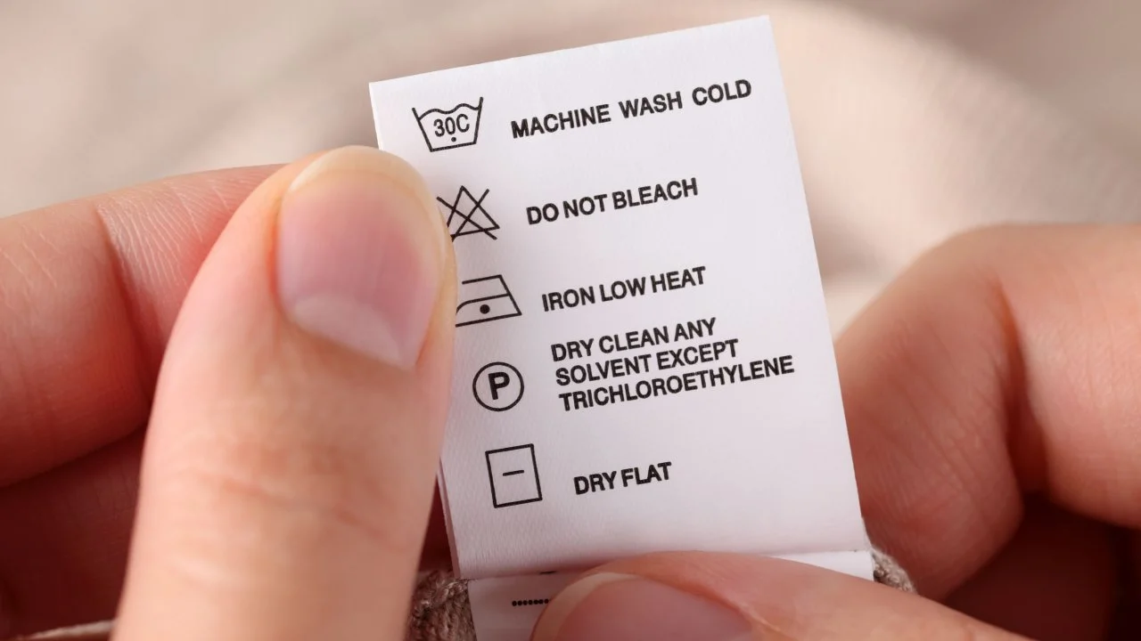Signs Your Clothes Need Professional Dry Cleaning